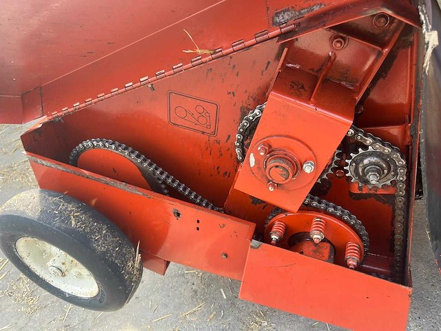 1981 hesston 4800 120/130 balenpers - afbeelding 5 van  5