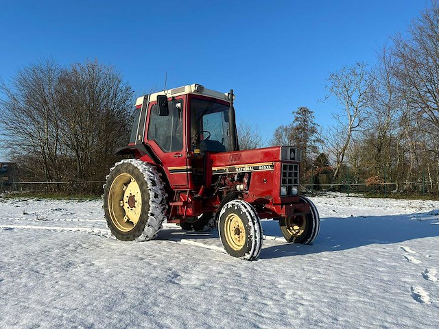 1981 international 845 xl tractor - afbeelding 17 van  23
