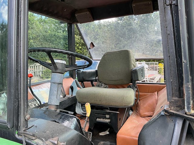 1981 john deere 4240s vierwielaangedreven landbouwtractor - afbeelding 3 van  32