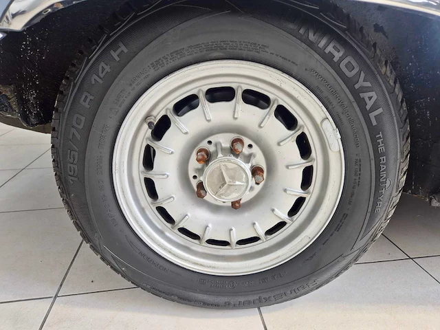 1981 mercedes benz slc 280 oldtimer - 122.000km - afbeelding 35 van  37