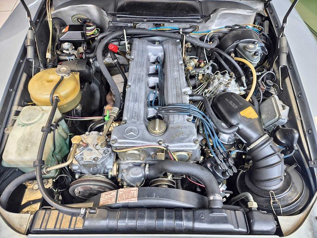 1981 mercedes benz slc 280 oldtimer - 122.000km - afbeelding 10 van  22