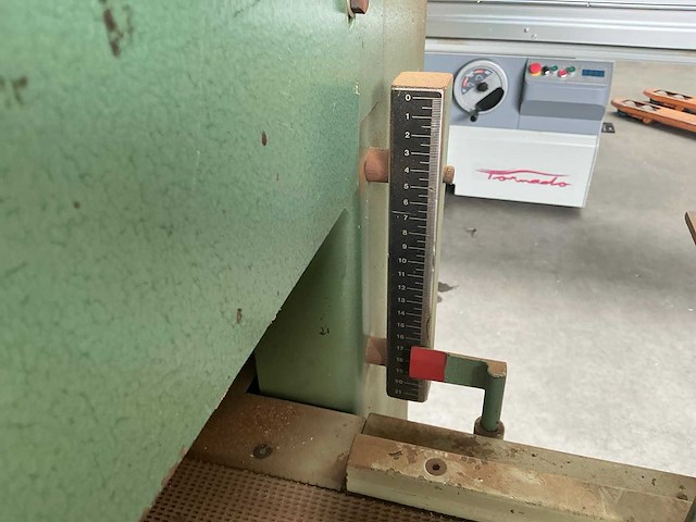 1981 vg f-300-combi-m breedbandschuurmachine - afbeelding 2 van  13