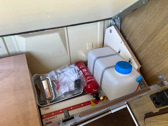 1981 volkswagen t3 westfalia luchtgekoelde camper - afbeelding 24 van  47