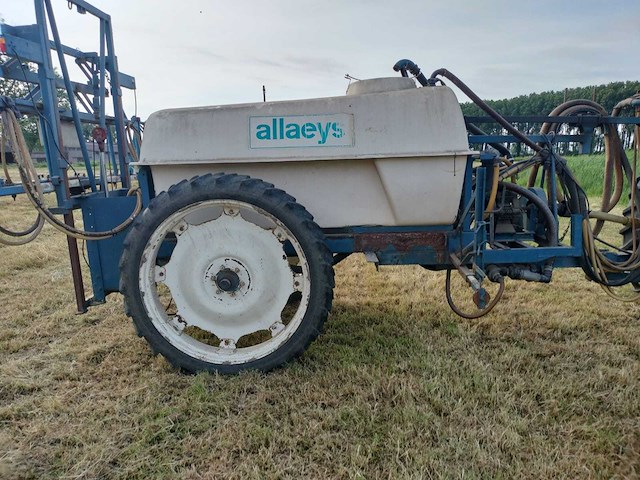 1982 allaeys veldspuit - afbeelding 23 van  31