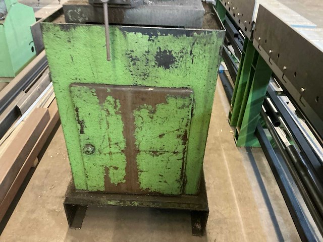 1982 elsele vms ii afkortcirkelzaagmachine - afbeelding 5 van  5