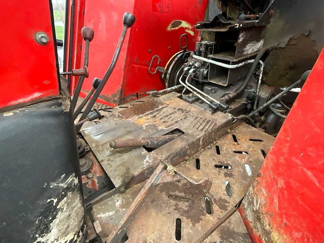 1982 massey ferguson 298 vierwielaangedreven landbouwtractor - afbeelding 10 van  43