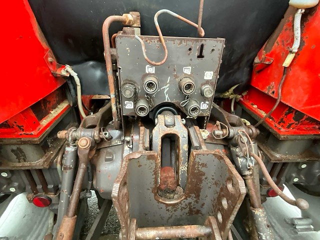 1982 massey ferguson 298 vierwielaangedreven landbouwtractor - afbeelding 17 van  43