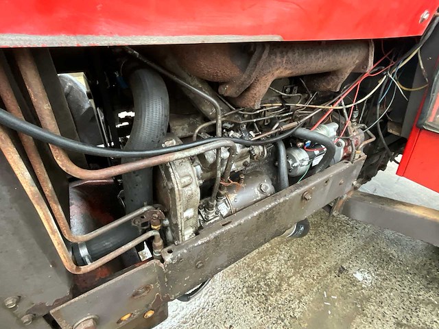 1982 massey ferguson 298 vierwielaangedreven landbouwtractor - afbeelding 21 van  43