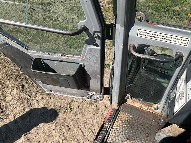 1982 massey ferguson 698 2wd landbouwtractor - afbeelding 9 van  49