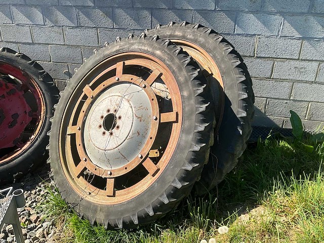1982 massey ferguson 698 2wd landbouwtractor - afbeelding 35 van  49