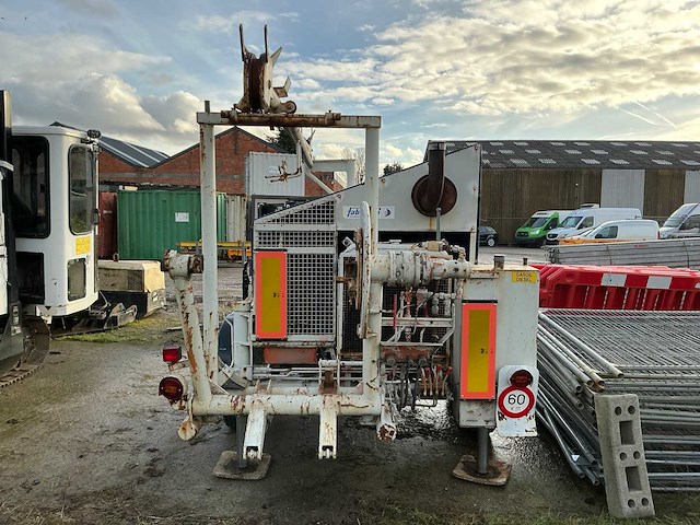 1982 michael zeck spw6 kabellier op aanhangwagen - afbeelding 29 van  31