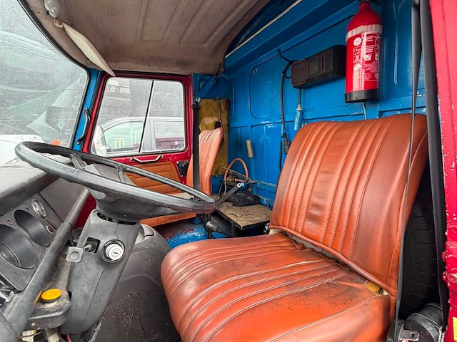 1982 peugeot j9 1.6 vintage foodtruck - afbeelding 4 van  19