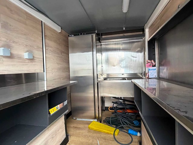 1982 peugeot j9 1.6 vintage foodtruck - afbeelding 6 van  19