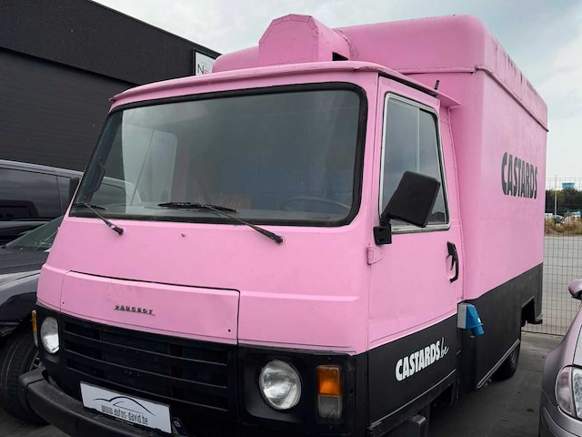1982 peugeot j9 1.6 vintage foodtruck - afbeelding 14 van  19