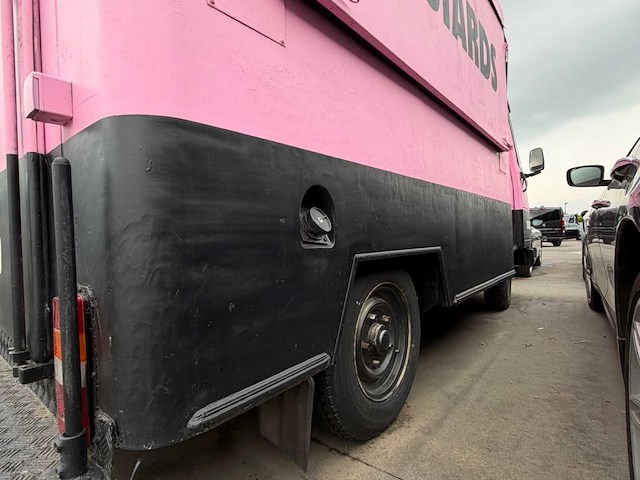 1982 peugeot j9 1.6 vintage foodtruck - afbeelding 19 van  19