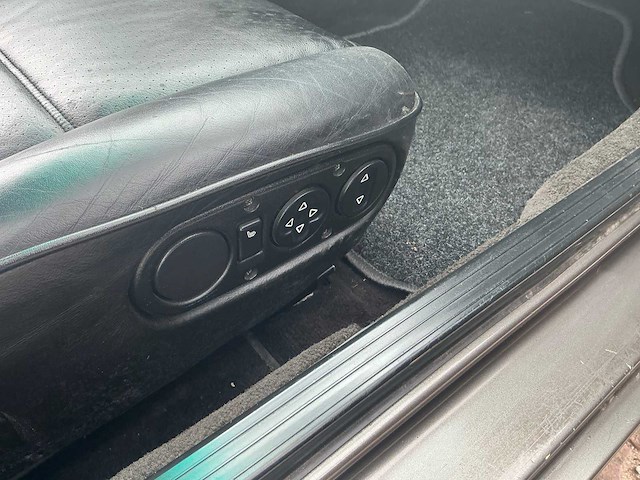 1982 porsche 944 oldtimer - afbeelding 14 van  41