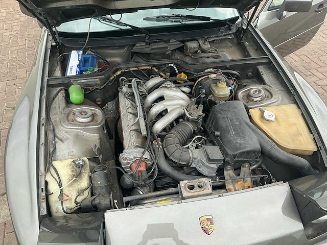 1982 porsche 944 oldtimer - afbeelding 29 van  41