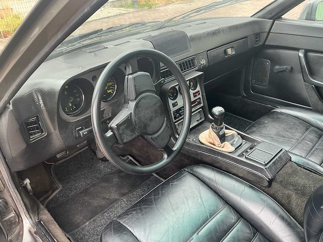 1982 porsche 944 oldtimer - afbeelding 4 van  41