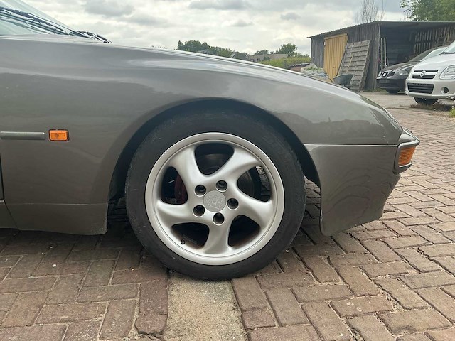 1982 porsche 944 oldtimer - afbeelding 22 van  41