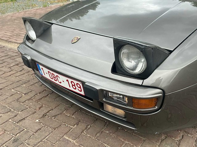 1982 porsche 944 oldtimer - afbeelding 28 van  41
