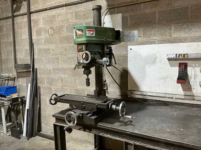 1982 rong fu rf-30 kolomboormachine - afbeelding 10 van  16