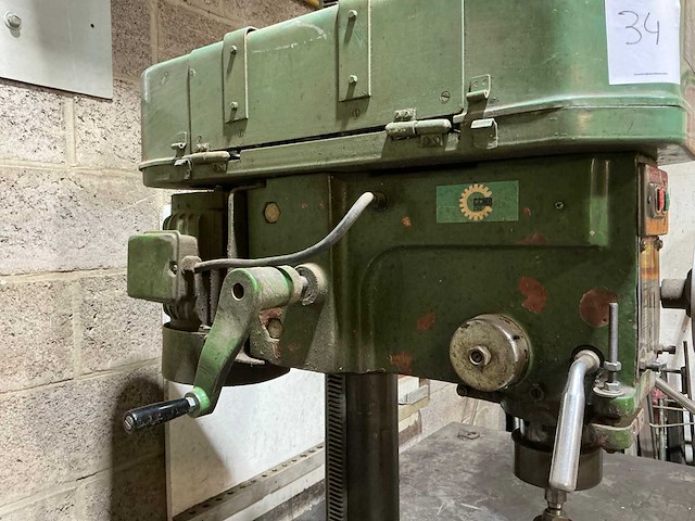 1982 rong fu rf-30 kolomboormachine - afbeelding 3 van  16