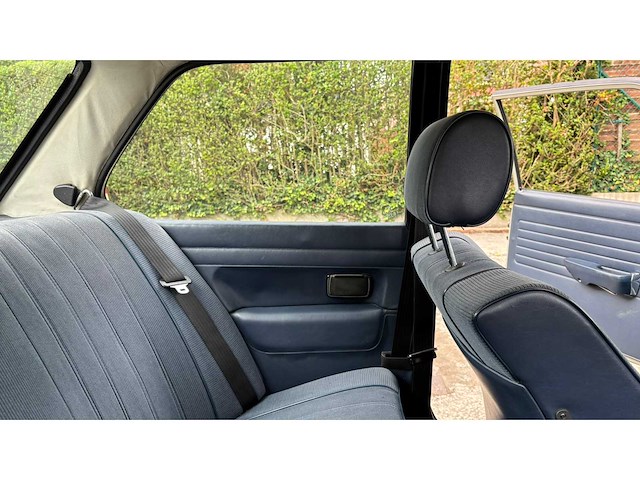 1983 bmw 316 oldtimer - afbeelding 14 van  39