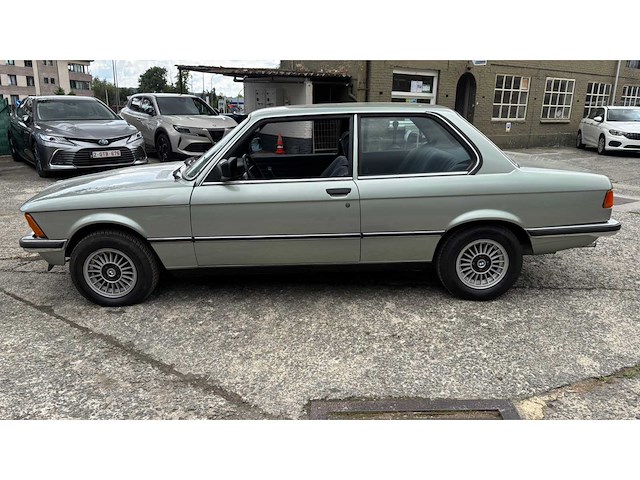 1983 bmw 316 oldtimer - afbeelding 12 van  39