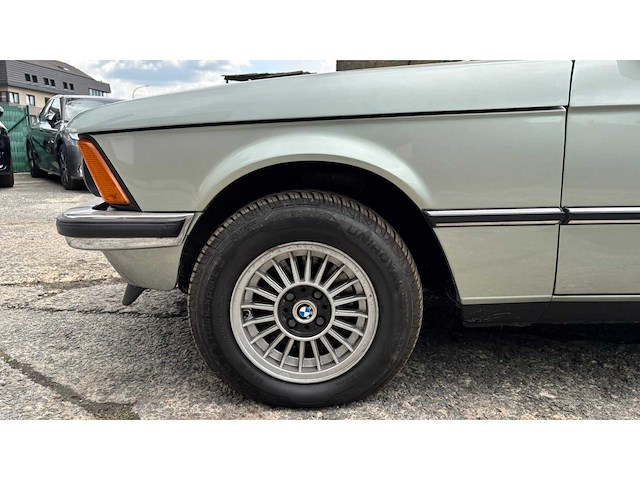 1983 bmw 316 oldtimer - afbeelding 26 van  39
