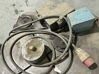 1983 dmf 50250 pons- en knipmachine, uithoeker - afbeelding 2 van  10