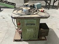 1983 dmf 50250 pons- en knipmachine, uithoeker - afbeelding 1 van  10