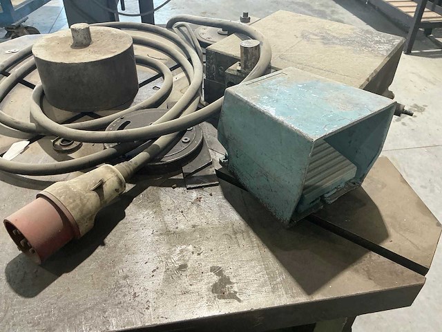 1983 dmf 50250 pons- en knipmachine, uithoeker - afbeelding 10 van  10