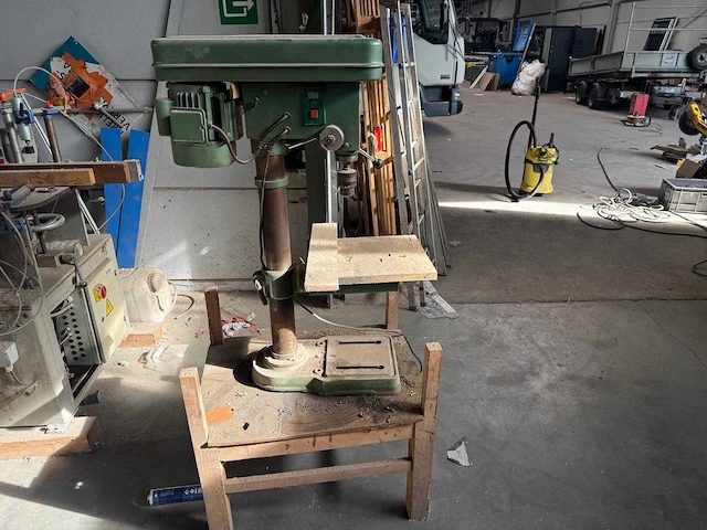 1983 ermaco thd-16 kolomboormachine 23 mm - afbeelding 1 van  4