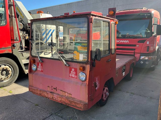 1983 jambacher t3-44g industriële trekker (74002-12) - afbeelding 1 van  10
