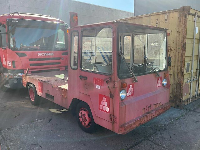 1983 jambacher t3-44g industriële trekker (74002-12) - afbeelding 4 van  10