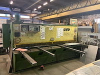 1983 lvd mvn 31/8 mnc cnc guillotineschaar - afbeelding 2 van  8