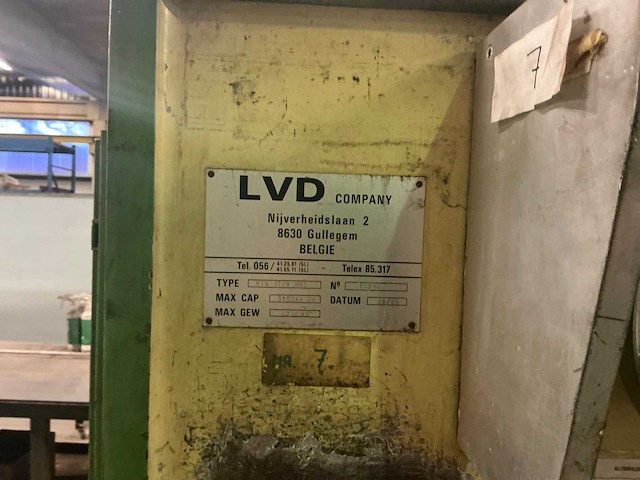 1983 lvd mvn 31/8 mnc cnc guillotineschaar - afbeelding 8 van  8