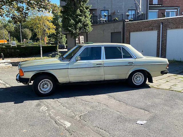 1983 mercedes-benz 200 - afbeelding 23 van  79