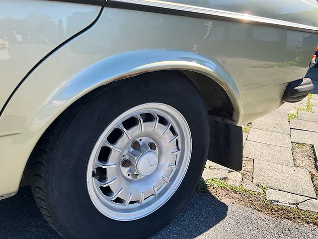 1983 mercedes-benz 200 - afbeelding 63 van  79