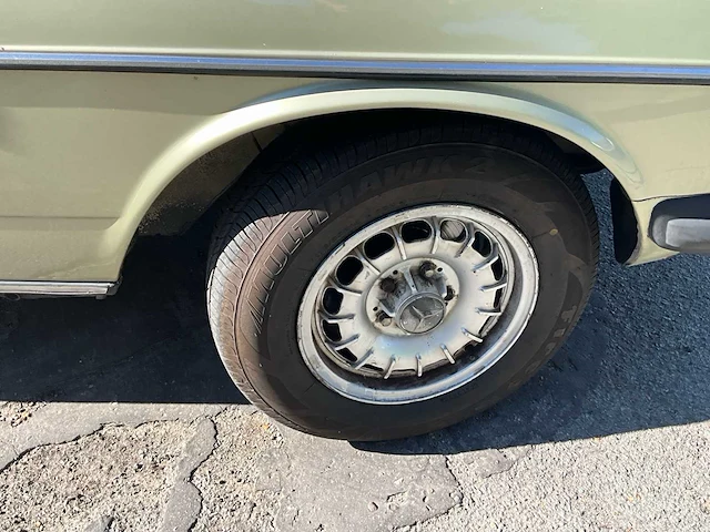 1983 mercedes-benz 200 - afbeelding 6 van  76