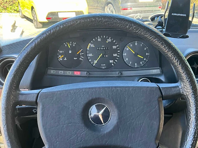 1983 mercedes-benz 200 - afbeelding 13 van  76