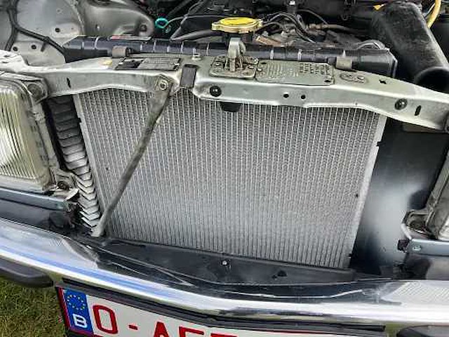 1983 mercedes-benz 230ce oldtimer - afbeelding 16 van  54