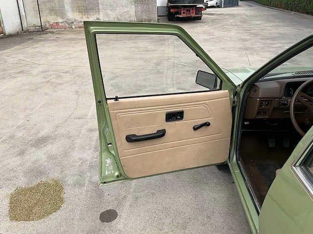 1983 mitsubishi colt - afbeelding 17 van  61