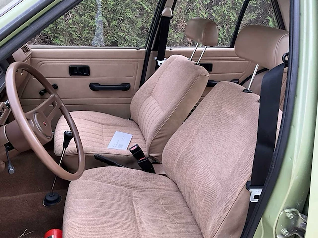 1983 mitsubishi colt - afbeelding 21 van  61