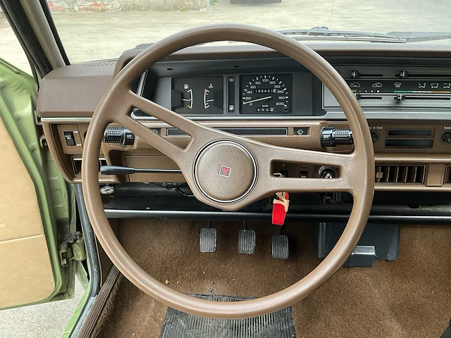1983 mitsubishi colt - afbeelding 24 van  61