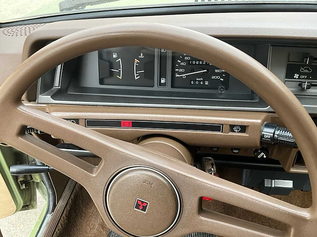 1983 mitsubishi colt - afbeelding 31 van  61