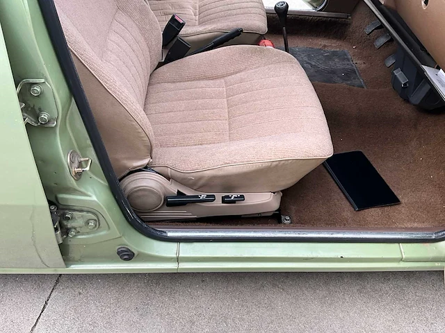 1983 mitsubishi colt - afbeelding 48 van  61