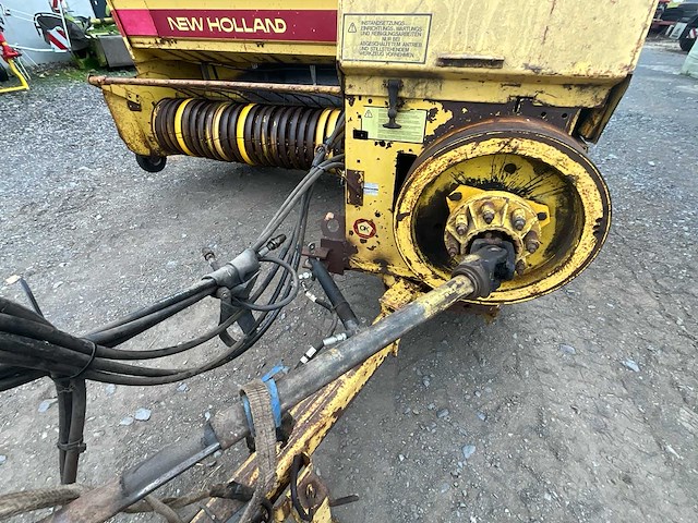 1983 new holland 945 balenpers - afbeelding 4 van  17
