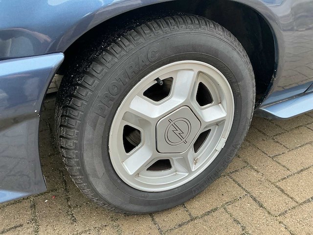 1983 opel manta gsi - in rijdende staat! - afbeelding 31 van  47