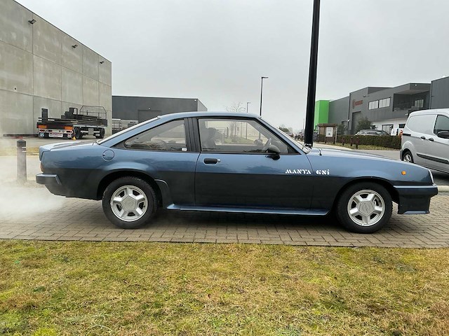 1983 opel manta gsi - in rijdende staat! - afbeelding 34 van  47